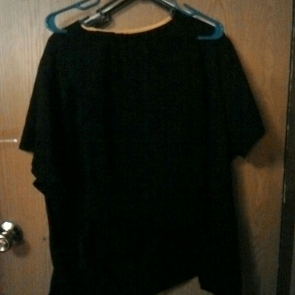 Scrub set